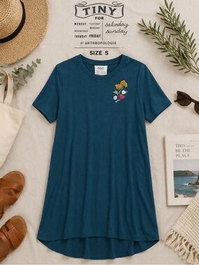 Tiny by Anthropologie Teal Embroidered Floral Cotton T-shirt Dress Small